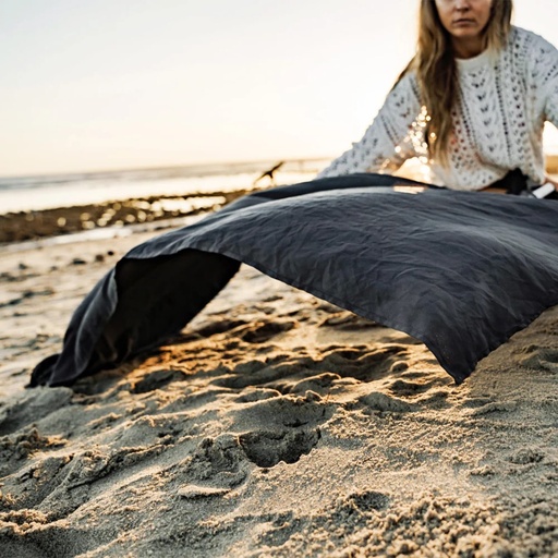 Matador - NanoDry Packable Beach Towel - Garnet